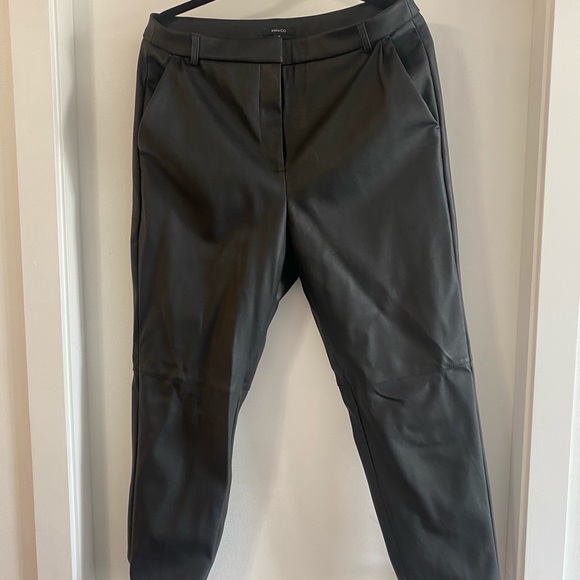 RW&Co Black High-Waisted Tapered Faux Leather Pant size 12 - Picture 2 of 3
